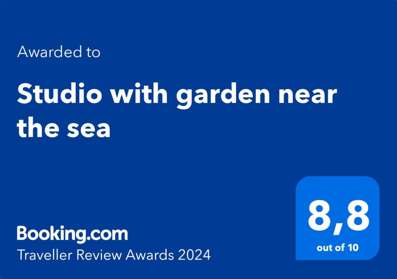 Studio With Garden Near The Sea Capodistria Esterno foto
