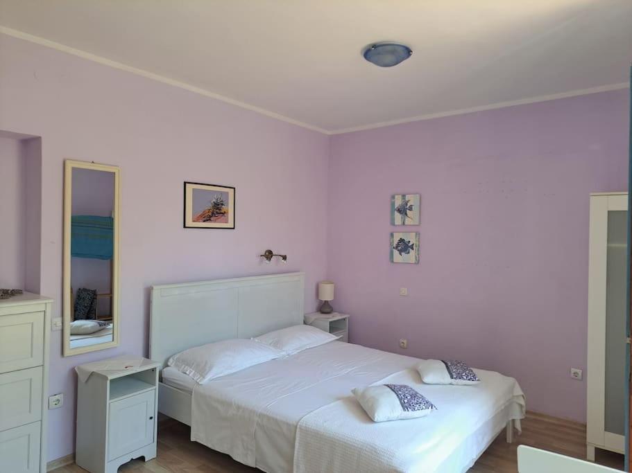 Studio With Garden Near The Sea Capodistria Esterno foto